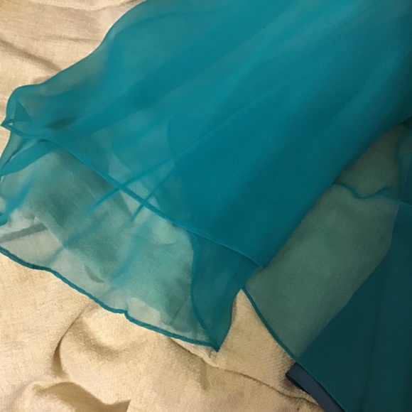 After 5 two piece dress - Picture 5 of 7